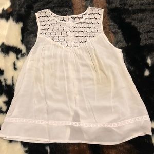 Lace Necked Old Navy Tank Top